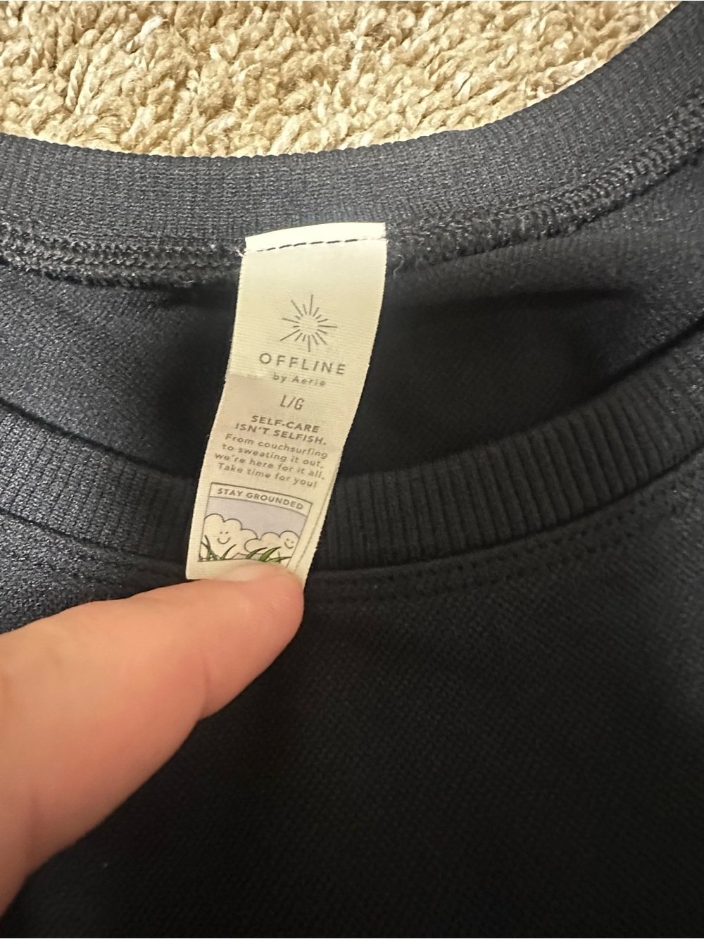 aerie Black Long-Sleeve Cropped Crewneck Top - Picture 2 of 2
